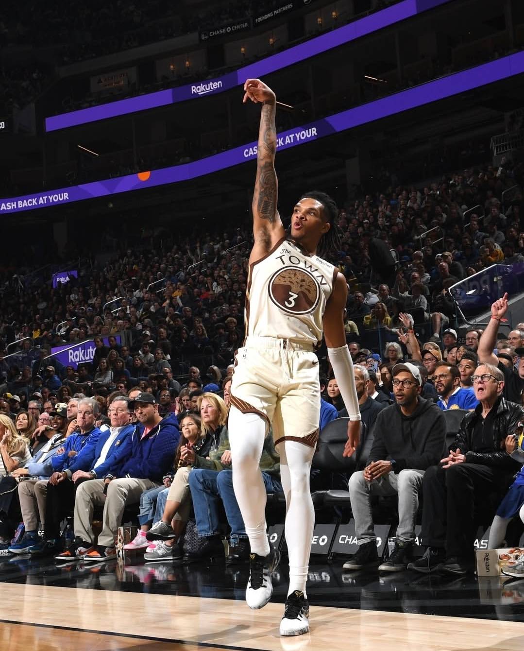 Curry飆48分仍輸球！教練Kerr:「敬老尊賢」